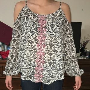 Rewind open shoulder shirt